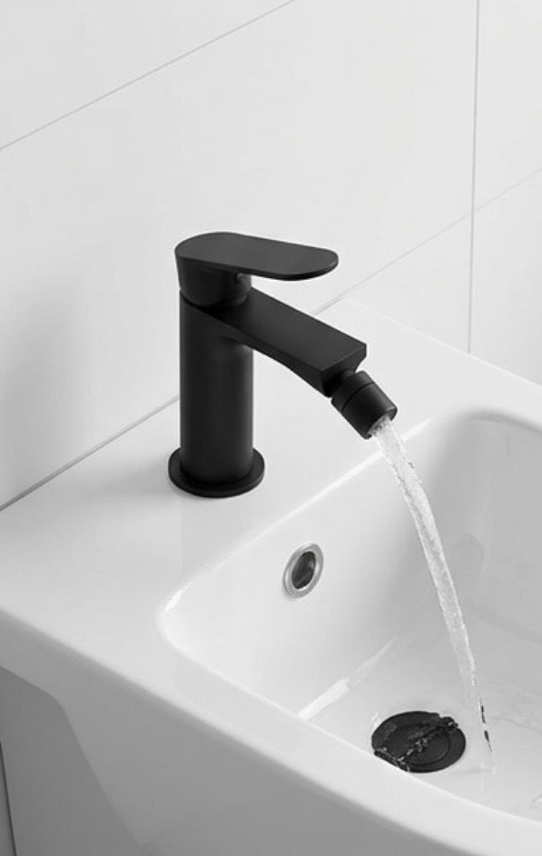 NEWFORM: MISCELATORE MONOCOMANDO BIDET NERO OPACO