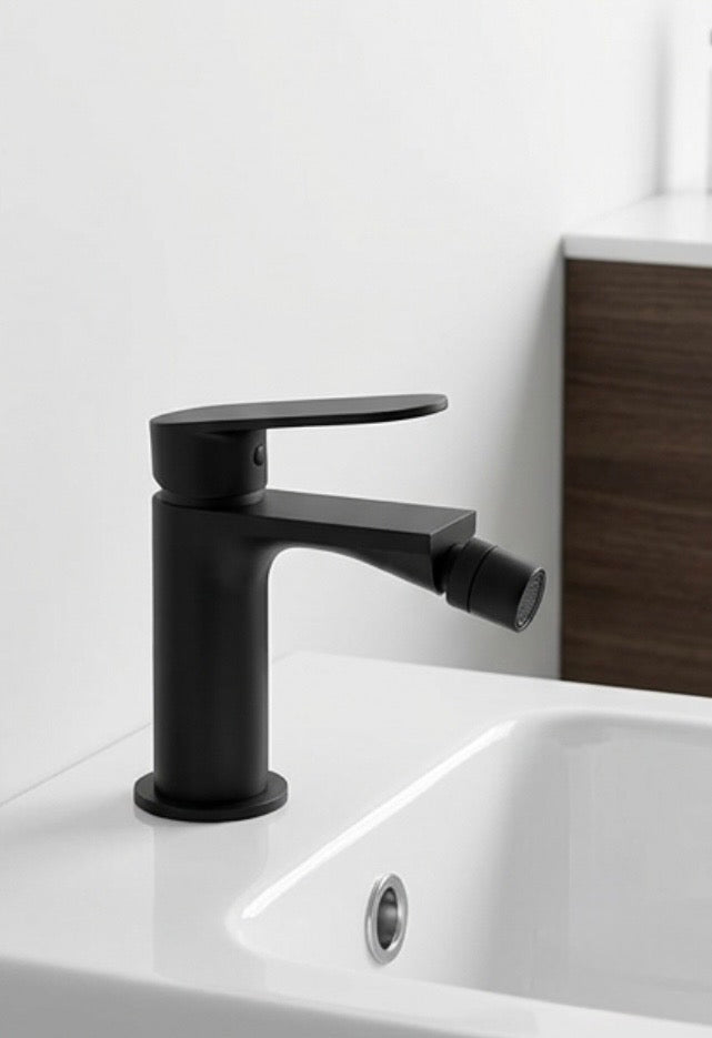 NEWFORM: MISCELATORE MONOCOMANDO BIDET NERO OPACO