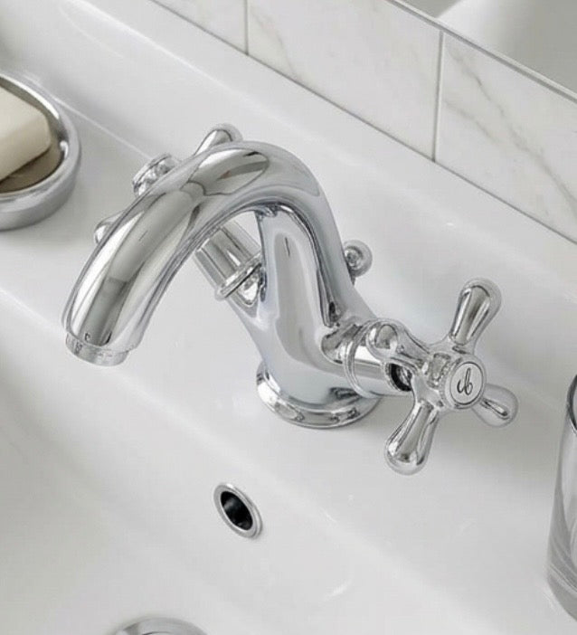 EMMEVI: MONOFORO LAVABO MANIGLIE A CROCE